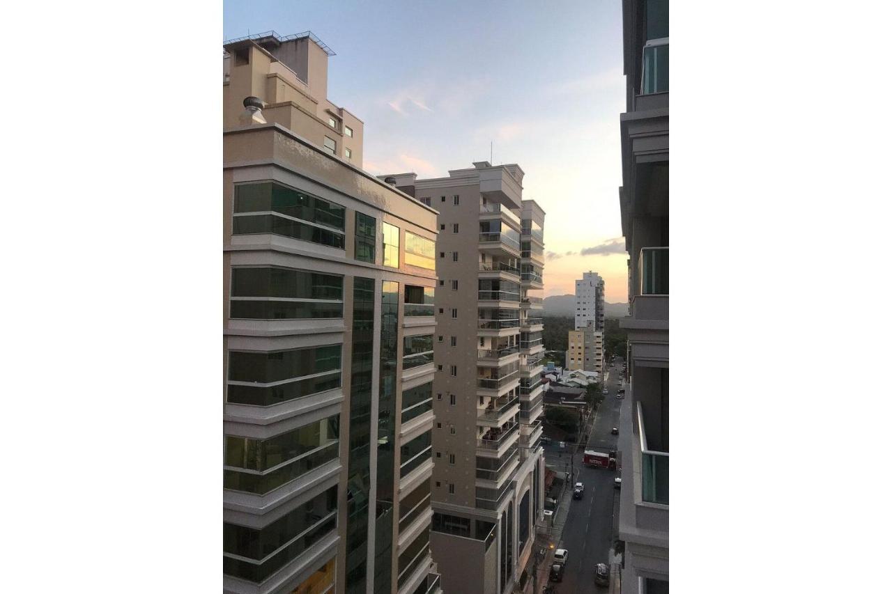 Ferienwohnung Curtindo Meia Praia Das Alturas Itapema Exterior foto