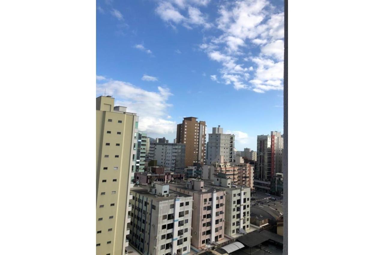 Ferienwohnung Curtindo Meia Praia Das Alturas Itapema Exterior foto